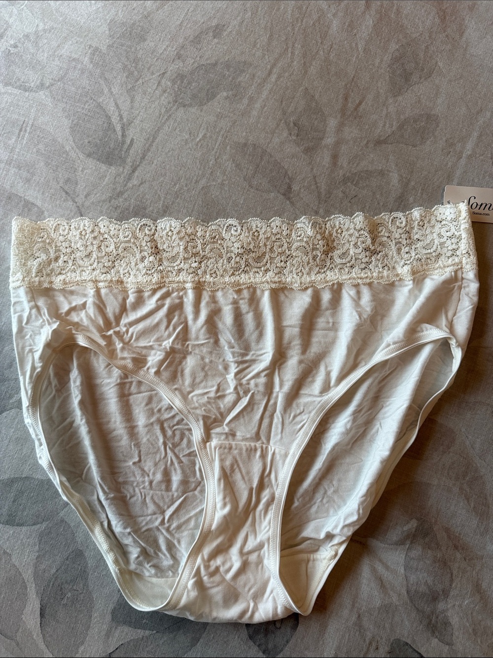 Soma Lace-Waist High-Rise Panty in Cream